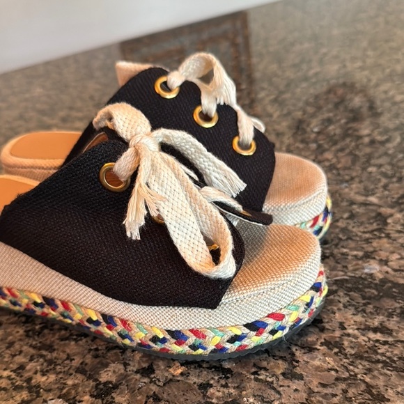 Black and Cream Espadrille Platform Shoes 8.5 - Picture 9 of 13